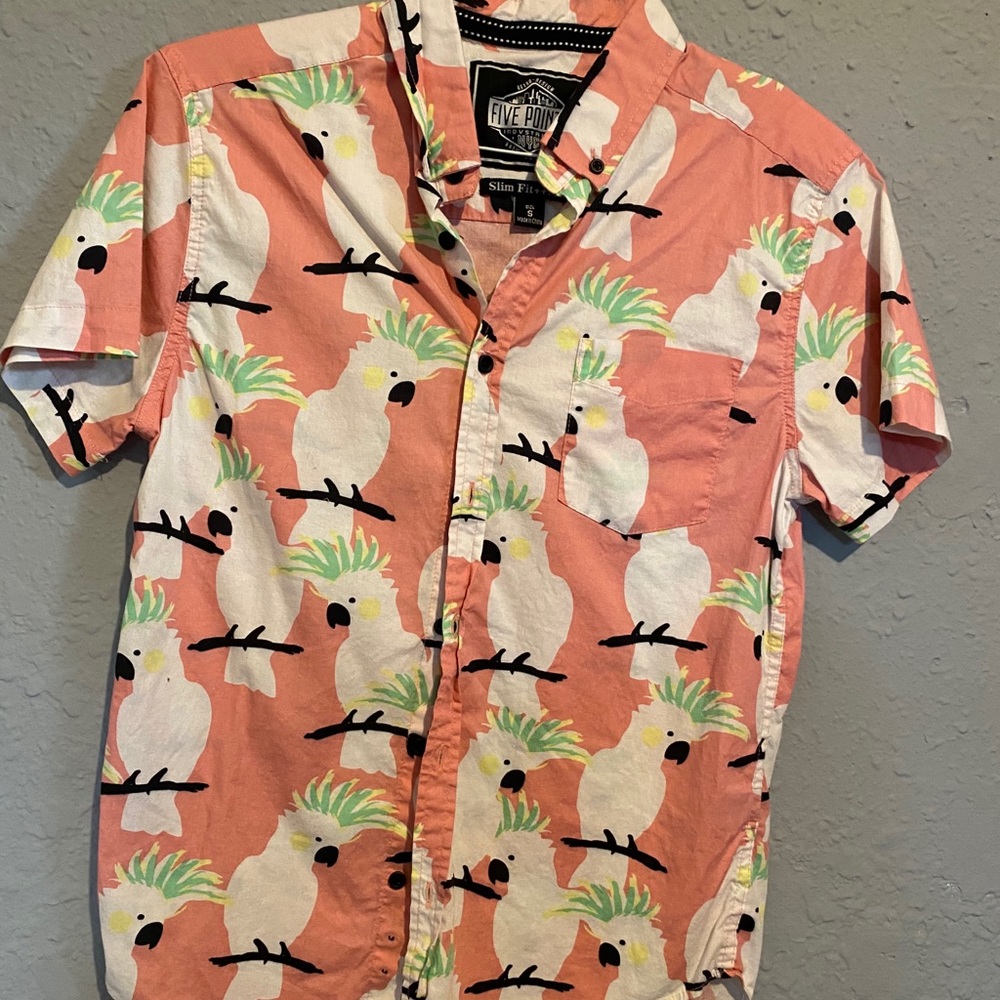 Parrot button up